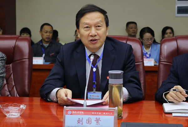 1477279666748047776.jpg C:UsersAdministratorDesktopIMG_2601.jpg