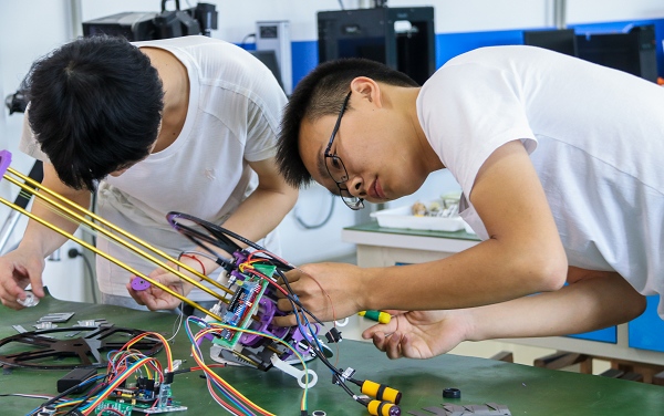 1495508667298000785.jpg IMG_7706小图.jpg