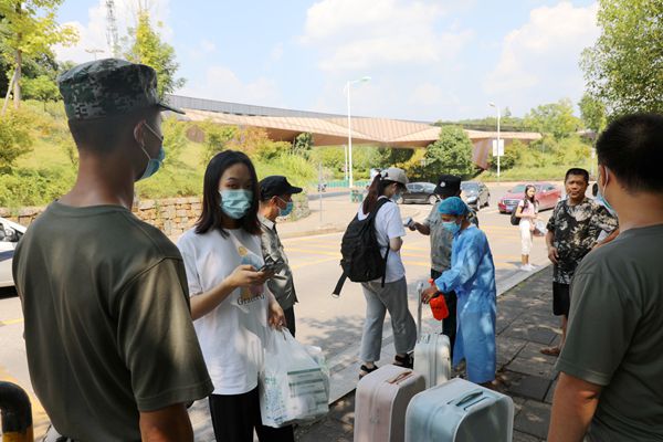 1598688840963053628.jpg 北校木鱼湖_副本.jpg