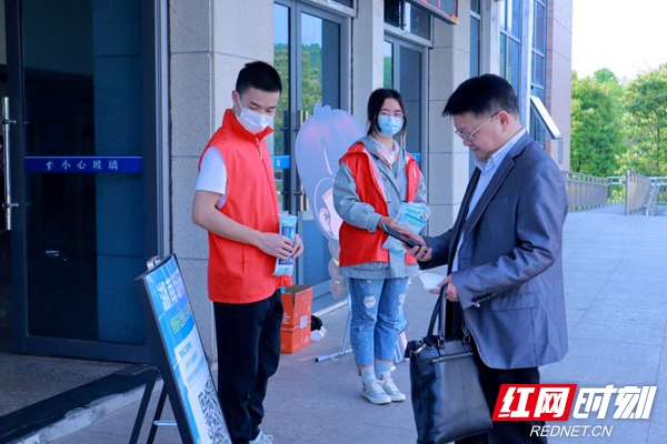 图片2.jpg 图片2.jpg