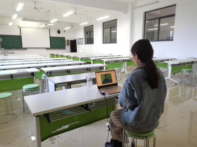 线上复试?这所高校安排专属“面试间”!