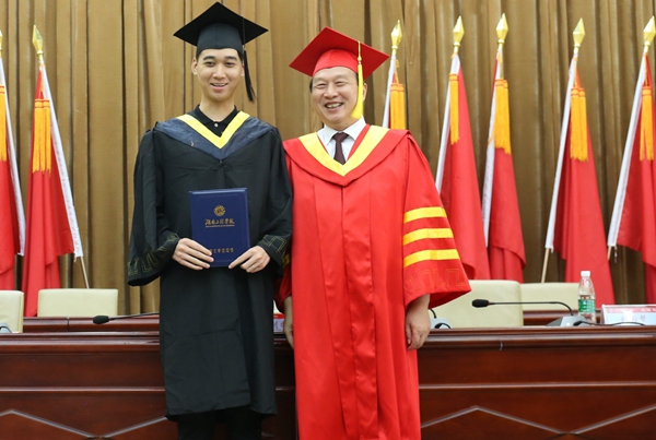 1498009952062093685.jpg 7.jpg