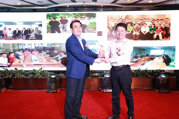 1553582906905022263.jpg 877A4775_副本_副本.jpg