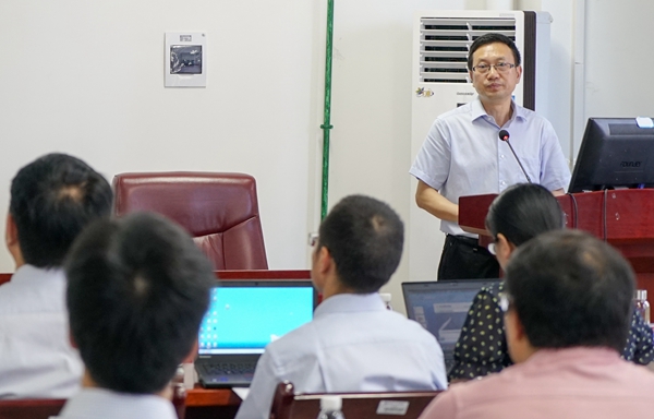 1529913945261001420.jpg 罗毅平_副本.jpg