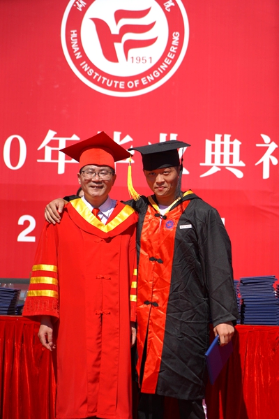 1592359512654032987.jpg DSC09075_爱奇艺_副本.jpg