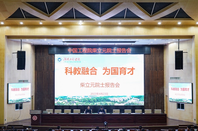 DSC09525.jpg DSC09525.jpg