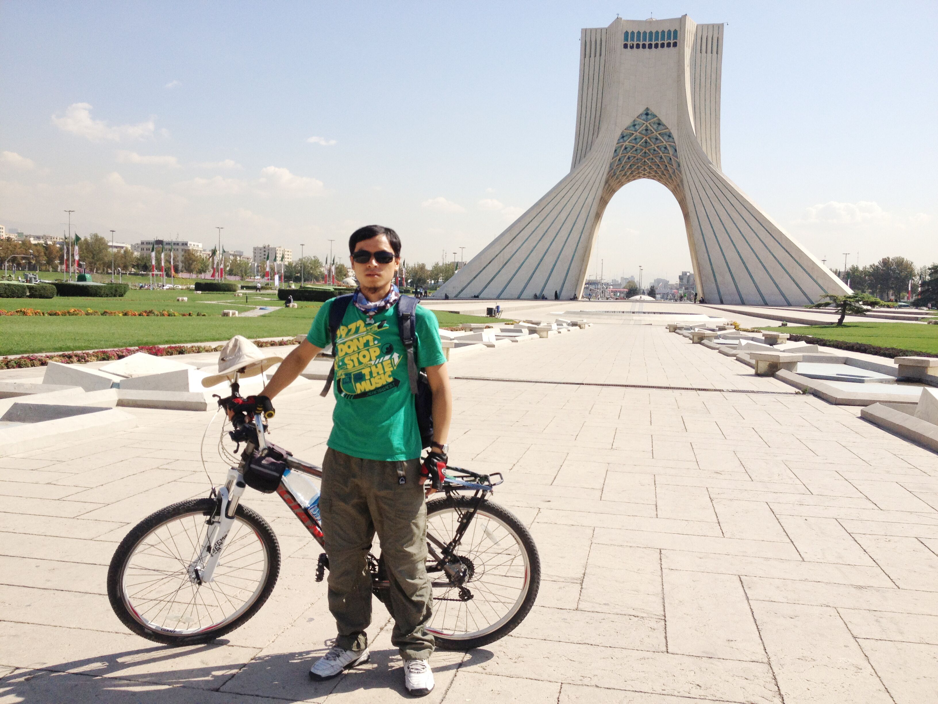 1511514635044094879.jpg 1511514635044094879.jpg