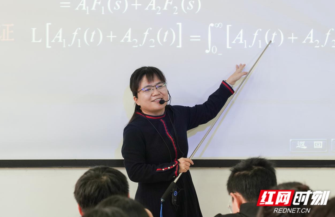 图片4.jpg 图片4.jpg