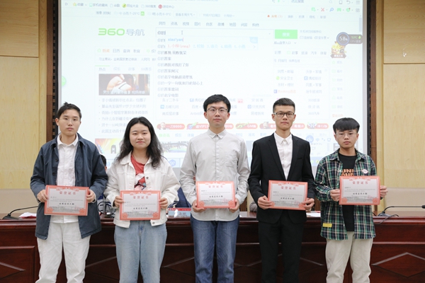 1574045632920081920.jpg 2.jpg