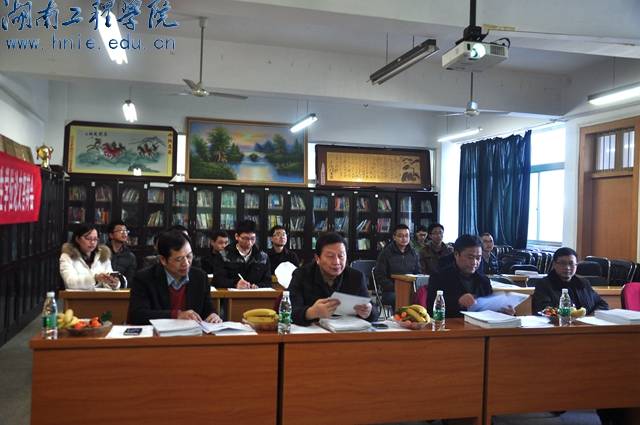 动力工程领域答辩现场二(电气方向二组ï¼?